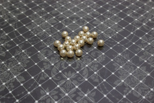 Бусина Чехия " PRECIOSA" под жемчуг 132- 19- 001 6 мм 20 шт 70073 св. кремовый